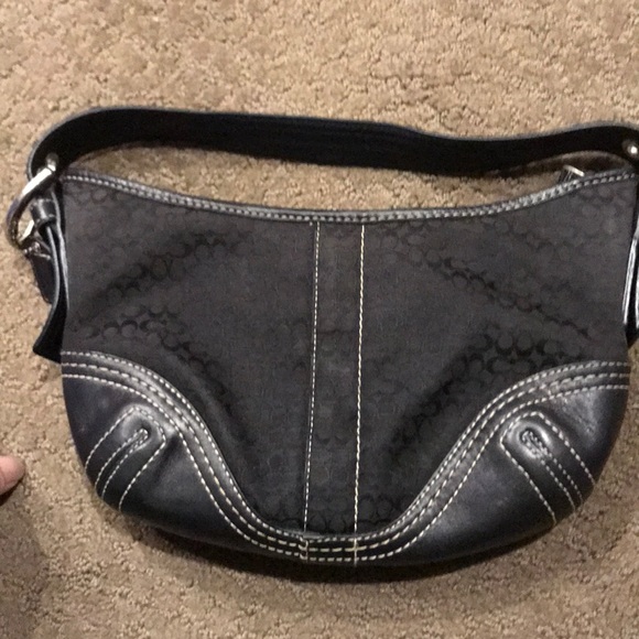 Coach purse - Picture 3 of 4